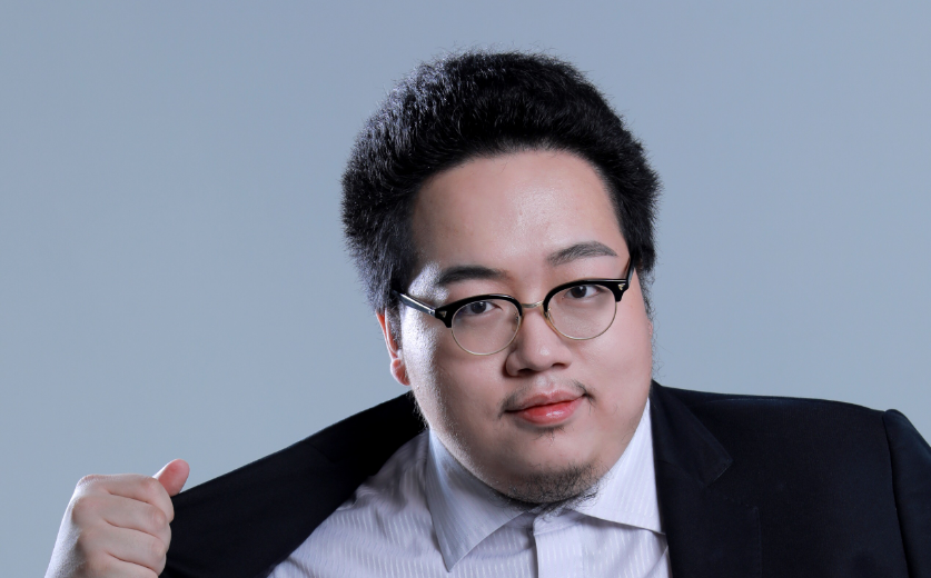 yy易游app关于离谱！Karsa连续十五场比赛得分超过惊艳表现Doinb在加拿大队比赛中逆转，关键时刻上海申花调整名单以备德甲的信息